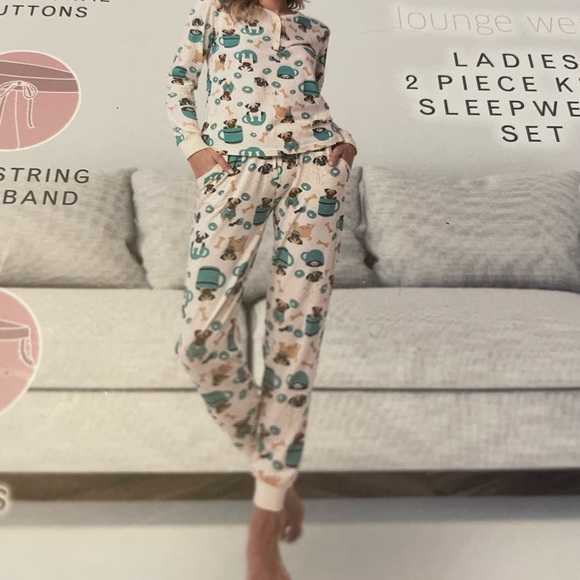 Pugs! Pug mom, Pug life. New size M (8-10) Serra for Aldi PJs loungewear. - Picture 5 of 7